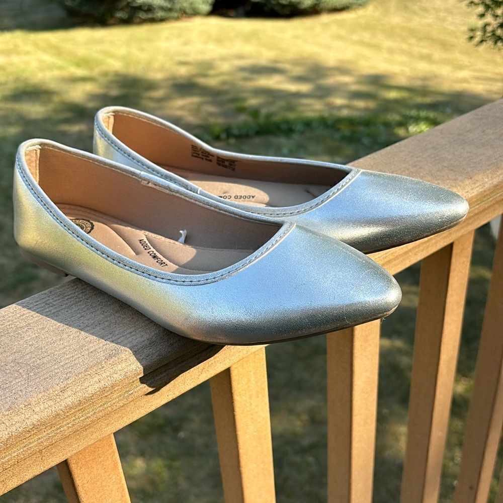 Ballet flats silver American Heritage Pointed Toe shoes comfortable 8.5